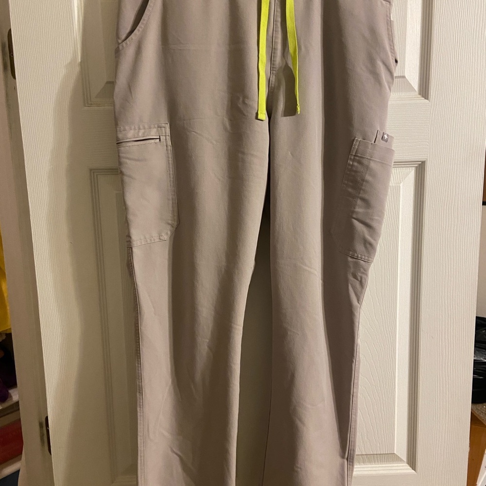 Figs Slate Straight Leg Cargo Scrub Pants